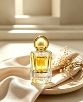 Flacon de parfum vide élégant et personnalisé en verre transparent côtelé carré de 30 ml avec pulvérisateur à pompe, sérigraphie, pour présentation et remplissage de parfums