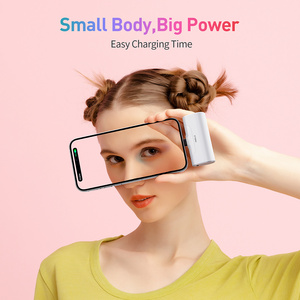 IWALK Real at a Loss Buena calidad 4500mAh Cargador portátil Mini Power Bank con enchufe <span class=keywords><strong>de</strong></span> <span class=keywords><strong>iPhone</strong></span> y pantalla LED Embalaje 2 en 1 - Product Image 2