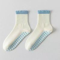 Chaussettes de yoga et de Pilates personnalisées pour femmes - Antidérapantes, respirantes, en Spandex/Coton, avec logo sur le bord et le bas, personnalisables en gros pour la saison printanière