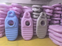 Matelas Lit de Maternité Gonflable Bleu ou Rose pour Femmes Enceintes, Oreiller de Grossesse Gonflable pour un Sommeil Sûr et Confortable