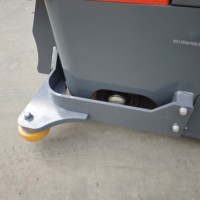 Carrello Elevatore Elettrico Multidirezionale con Caricatore Laterale per Logistica e Distribuzione - Liquidazione Inventario