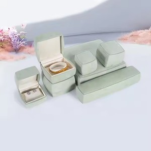 Elegante caja de anillo de boda de terciopelo gris de lujo, traje de siete piezas, contenedor de joyería de lujo para suministros de regalo - Product Image 6