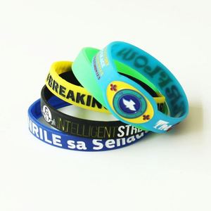 Pulsera de Silicona Ecológica, No Tóxica, Altamente Personalizada, Color Pantone, Tamaño Personalizado para Niños - Product Image 2