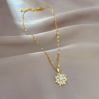 Kalung Liontin Bunga Vintage Stainless Steel Lapis Emas 18K Zirkon Mikro Insert Rantai Gelombang Air Wanita Hadiah Ulang Tahun