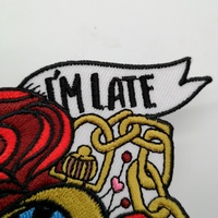 Patch brodé décoratif en 3D avec motif floral pour sacs et vêtements