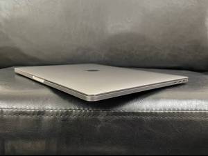 <b>Used</b> M-a-cBook Pro13.3 inch2016 A1706 Notebook Intel Core i5 7th Gen 8GB RAM 512GB SSD Touch Bar 13.3 Inch Retina <b>Laptop</b> - Product Image 3