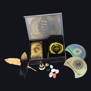 Jeu de tarot Black Sun Rider Waite Deluxe avec plumes, ensemble complet, imperméable, jeu de divination avec pochette à plumes, accessoires en tissu - Product Image 3