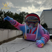 Ballon gonflable de 4,5 m en forme d'astronaute coloré pour la décoration de fête de festival de musique DJ