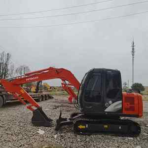 Excavadora Usada Hitachi 60 ZX60 Original de 6 Toneladas Fabricada en Japón con Caja de Cambios y Bomba, Bajo Consumo de Combustible, Fácil Mantenimiento - Product Image 1