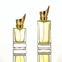 Flacon de parfum en verre cosmétique de 50 ml à tête de pompe, vente chaude, luxe, haute qualité, personnalisé, double paroi, en verre cristal