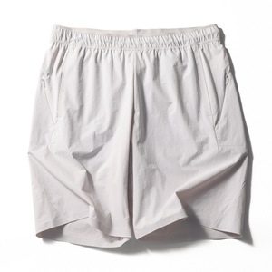 Shorts de course unis pour hommes, shorts de sport pour la course à pied et la gym, shorts d'entraînement avec poche zippée - Product Image 5