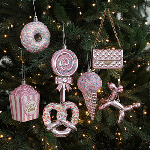 Decorazioni Natalizie in Plastica Rosa con Glitter a Forma di Cartone Animato per Alberi di Natale e Finestre - Product Image 3