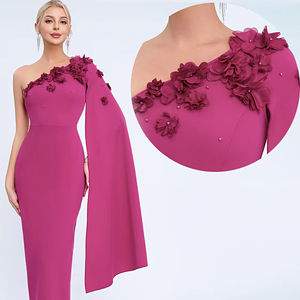 Новое модное платье с открытыми плечами, объемными элементами, в стиле высокой моды, с лоскутным дизайном, асимметричным кроем и завышенной талией, для вечеринок, банкетов и свадеб. - Product Image 1