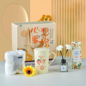 Tazas de Cerámica Creativas, Caja de Regalo con Toallas, Tazas de Cerámica al por Mayor, Regalos para Actividades - Product Image 2