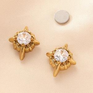 Pendientes con clip de aleación de zinc en forma de estrella para hombres, joyería de moda para fiestas - Product Image 3