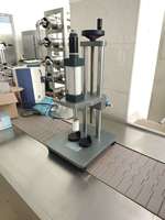 Fabrieksgecustomizeerde krimpmachine voor parfumflesjes, tonerflesjes, essentiële olieflesjes, wijnflesjes; bureau-type krimpmachine