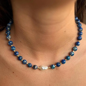Collana Artigianale in Acciaio Inossidabile Dorato con Perle Barocche Vere e Perline di Sodalite da 6mm - Product Image 4