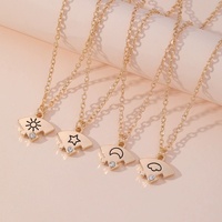 Nouvelle conception, ensemble de 4 colliers, étoiles, lune, soleil, nuages, 4 pétales, meilleurs amis, couple, chaîne de pull, accessoires