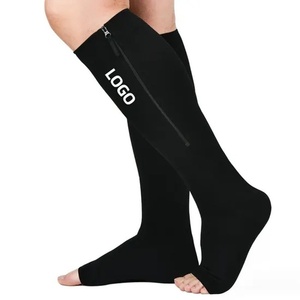 Vente en gros <span class=keywords><strong>de</strong></span> <span class=keywords><strong>chaussettes</strong></span> <span class=keywords><strong>de</strong></span> sport d'automne pour hommes à bout ouvert coupe basse avec fermeture à glissière logo personnalisé <span class=keywords><strong>chaussettes</strong></span> <span class=keywords><strong>de</strong></span> récupération <span class=keywords><strong>de</strong></span> manchette en tricot haut - Product Image 5