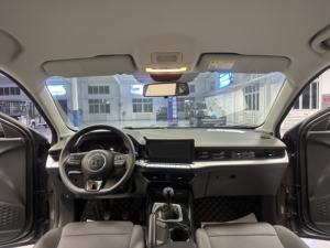 中古車 1.5L (180) マニュアル ファッションエディション MG5 - Product Image 4