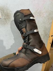 Bottes de course de moto d'aventure Top tendance Vêtements de moto et de course automobile Bottes de moto de tourisme sur mesure en cuir véritable - Product Image 3