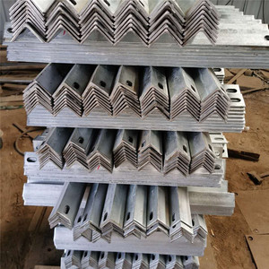 เหล็กฉากสแตนเลส 304 310 316 904l แบบเท่ากัน ผิว 2B มาตรฐาน ASTM บริการตัดตามแบบ - Product Image 4
