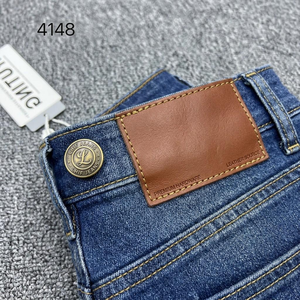 Jean tendance 2026 vintage indigo taille haute coupe skinny et jambe large, idéal pour les silhouettes en forme de poire, denim amincissant, été, chic urbain, rétro - Product Image 5