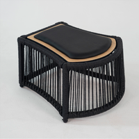 Chaise longue d'extérieur moderne AIKO en rotin PE avec repose-pieds, structure en acier thermolaqué, assise confortable, pour hôtel et cuisine, origine UZ