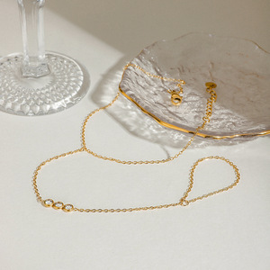 Chaîne de cheville en acier inoxydable avec trois zircons sertis en clos, design géométrique pour bijoux de mode - Product Image 2