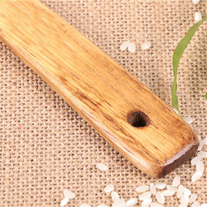 Utensilios de Cocina de Madera Natural Baratos al por Mayor, Cuchara de Servir de Madera Pintada con Mango Largo - Product Image 3