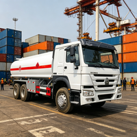 Camion-citerne HOWO 6x4 d'occasion à prix d'usine pour la logistique pétrochimique en Afrique, réservoir anti-corrosion, système de pompe à huile stable