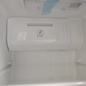 Réfrigérateur OEM 380L à double porte <span class=keywords><strong>avec</strong></span> fonctions de refroidissement et de congélation, grande capacité, équipé <span class=keywords><strong>d</strong></span>'un <span class=keywords><strong>distributeur</strong></span> <span class=keywords><strong>d</strong></span>'<span class=keywords><strong>eau</strong></span> - Product Image 6