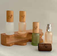 Flacon d'échantillon de parfum en verre de 8 ml haut de gamme avec bouchon en bois naturel gravé, pour huiles essentielles, marque privée