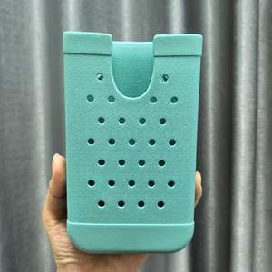 حامل هاتف محمول عالمي مقاوم للماء مع حقيبة شاطئ قابلة للفتح والإغلاق وخطاف للهاتف للنساء للاستخدام الخارجي - Product Image 6