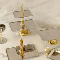 Ensemble de plateaux à nourriture en acier inoxydable à 2 niveaux, design moderne et élégant, plateaux de service personnalisés pour restaurant et hôtel, élément décoratif