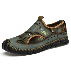 Sandalias de hombre al por mayor con superficie de malla y diseño hueco, nuevas sandalias de hombre de buena calidad, zapatos de playa grandes - Product Image 2