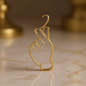 Pendientes de botón con forma de mano en oro E2987, diseño minimalista, unisex, para uso diario, joyería chapada en oro. - Product Image 2