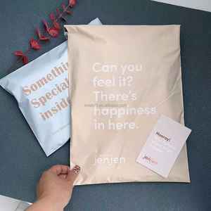 Bolsas de Envío de Plástico Biodegradables para Ropa, con Logotipo Personalizado de Marca Privada, Adhesivo Fuerte, para Embalaje de Correo - Product Image 3