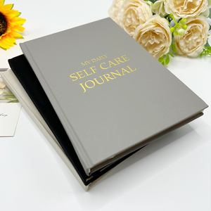 Tùy chỉnh <span class=keywords><strong>A5</strong></span> Linen máy tính xách tay Tạp Chí lòng biết ơn Nhật Ký hàng ngày phản ánh kế hoạch với lá dập logo bìa cứng Bìa hộp đóng gói - Product Image 3