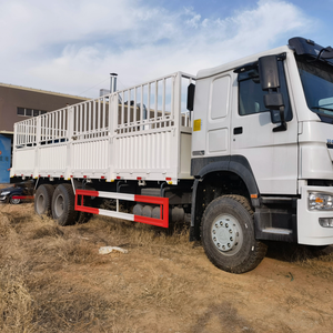 Camión de Plataforma Howo 6*4 Usado, 38T, para Transporte de <span class=keywords><strong>Ganado</strong></span> y Ovejas en Angola y Mozambique, para Transporte de Carga Agrícola y Ganadera - Product Image 2
