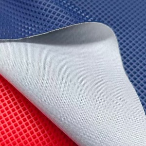 Cuir PVC Textile Élastique de 1,4 mm, Alliant Ductilité Supérieure et Motifs Diamantés en Relief pour une Prise en Main Confortable sur Moto - Product Image 4