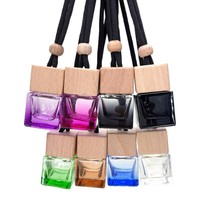Diffuseur de parfum pour voiture vide de 8 ml avec logo personnalisable en gros, à suspendre, diffuseur d'air frais pour voiture, flacon de diffuseur de parfum pour voiture