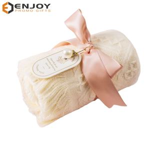 卸売 ブライズメイドギフト タッセルタオルセット 35*75cm 結婚式記念品 タオルセット ゲスト用 ロマンチックなギフト - Product Image 4