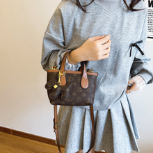 Bolsos de Mano de Cuero PU Marrón Rojizo de Moda para Mujer, Bolsos de Hombro de Lujo, Impermeables y Duraderos - Venta al por Mayor - Product Image 4
