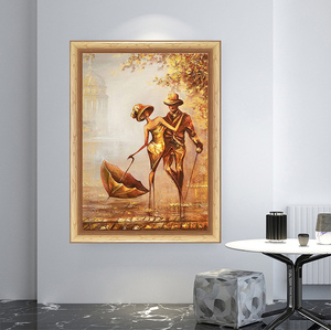 Peinture sur <span class=keywords><strong>toile</strong></span> de portrait doré, <span class=keywords><strong>couple</strong></span> marchant sous la pluie, art abstrait moderne, affiche, image <span class=keywords><strong>personnalisée</strong></span> - Product Image 2