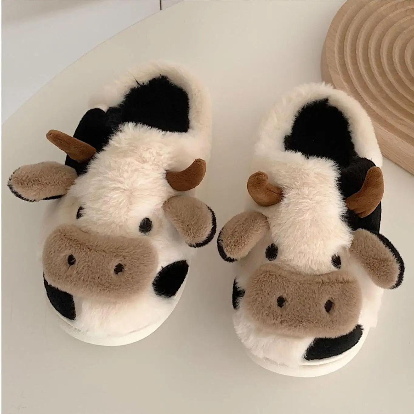 Usine Femmes Mignon Vache Animal En Peluche Maison Intérieur Pantoufles Décontractées Moelleux Fuzzy Pantoufles Doux En Peluche Hiver Chaud Maison Chaussures