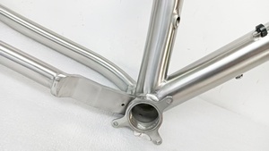 29er Titanium MTB Frame Waltly Handmade pour <span class=keywords><strong>Gravel</strong></span> Riding - Product Image 4