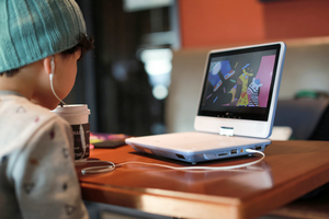 Inveer New 10inch Swivel LCD Design <strong>DVD</strong> Portable Player with 4hrs Battery HDMi Portable <strong>DVD</strong> Player Model P10 for <strong>Kids</strong> Cartoon - Product Image 5