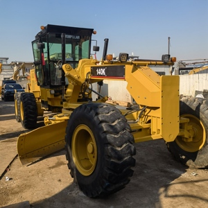 Caterpillar Motor Grader Equipped with a <b>Cat</b> C7 Engine Used Road Construction Motor graders 140K 140h - Product Image 3