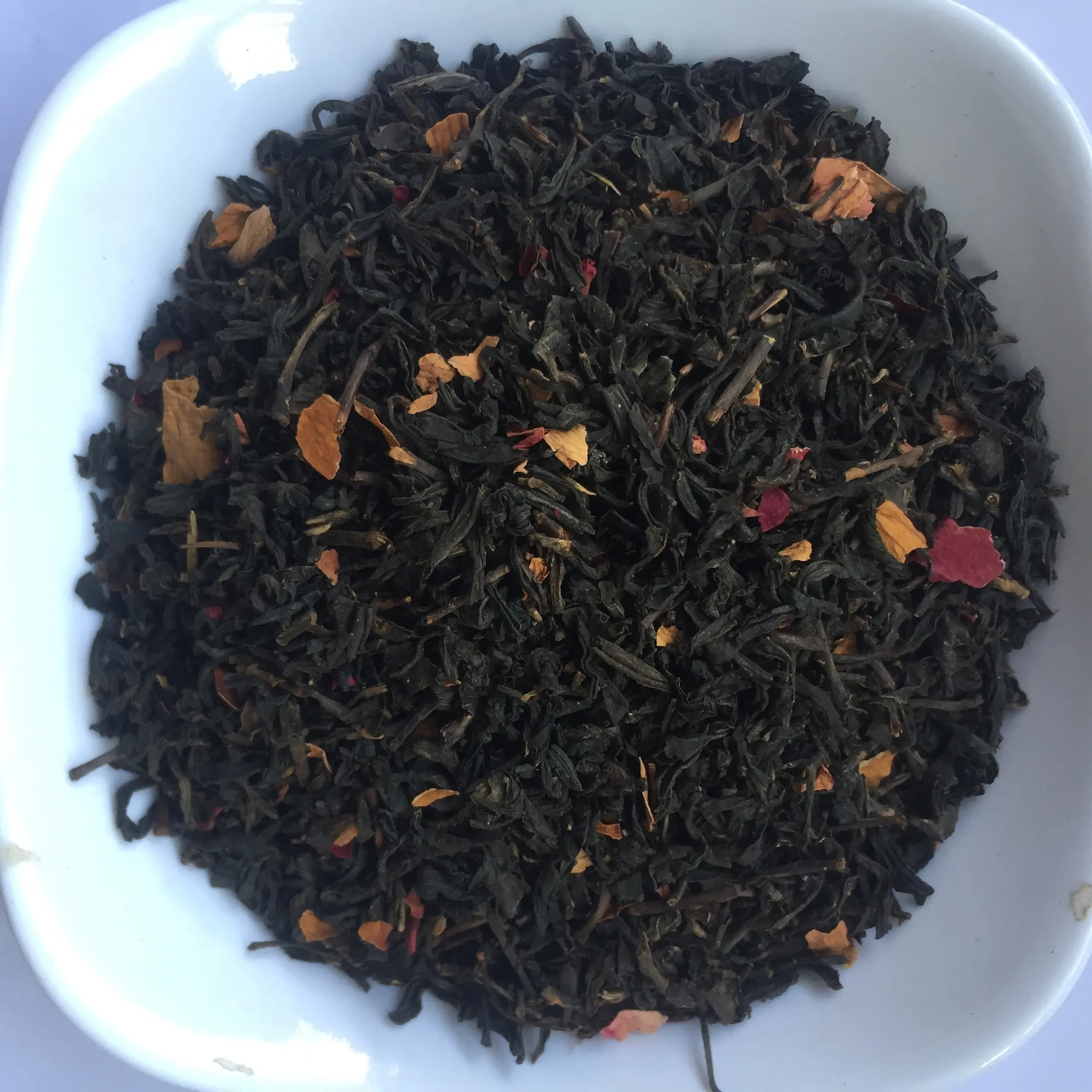 Fabrika toptan meyve lezzet çay kokulu ve lezzetli Mango siyah çay siyah gül yaprağı Rea güzellik çay